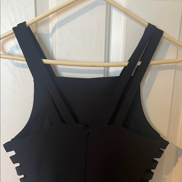 Amanda Uprichard Elegant Black  Dress women’s size Small - Picture 4 of 9